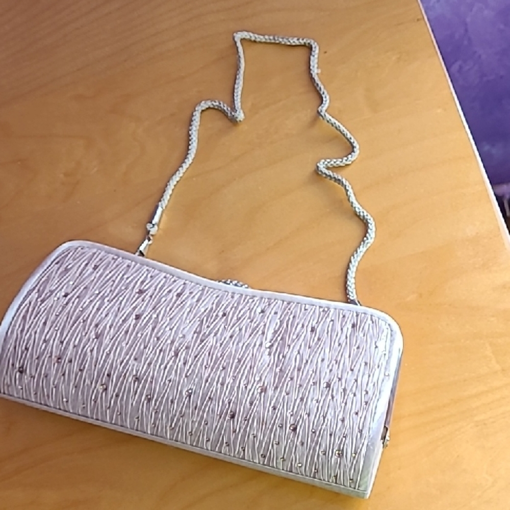Lulu Townsend Cream Textured Clutch
